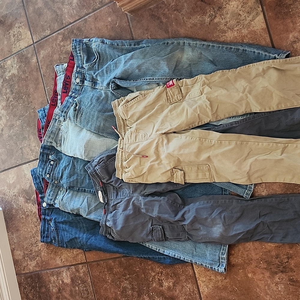 Boys size 10 Levi Lot